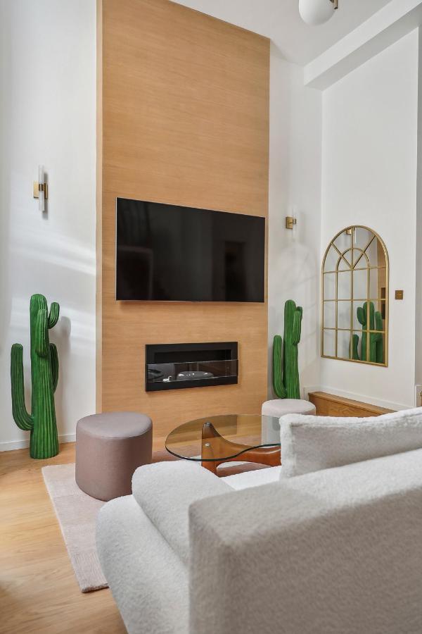 Luxueuse Avec Jardin Prive Sauna Et Jacuzzi Appartement Paris